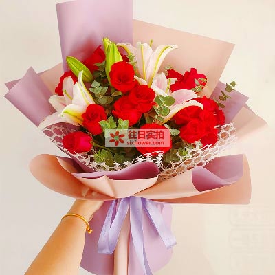 宣城18朵红玫瑰百合，真情相守一生